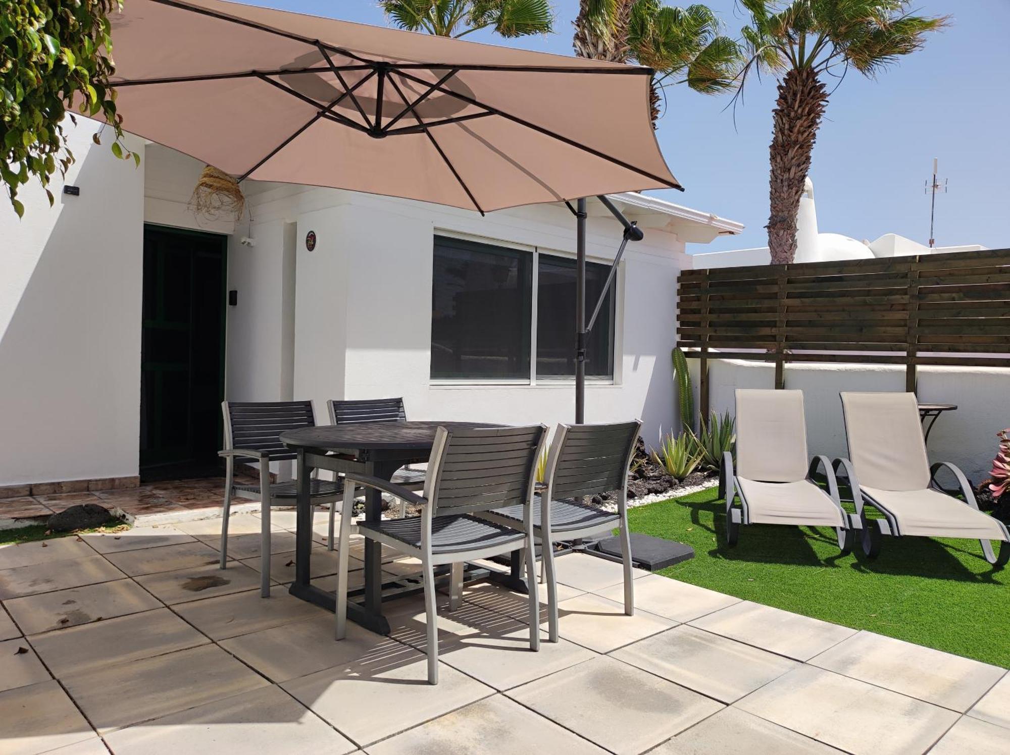 דירות The White House With Pool - Playa Blanca מראה חיצוני תמונה